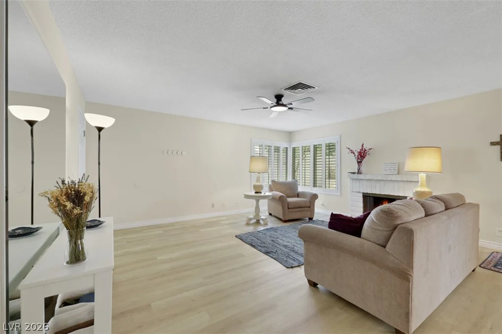 7053 Cheerful, Las Vegas, NV 89147