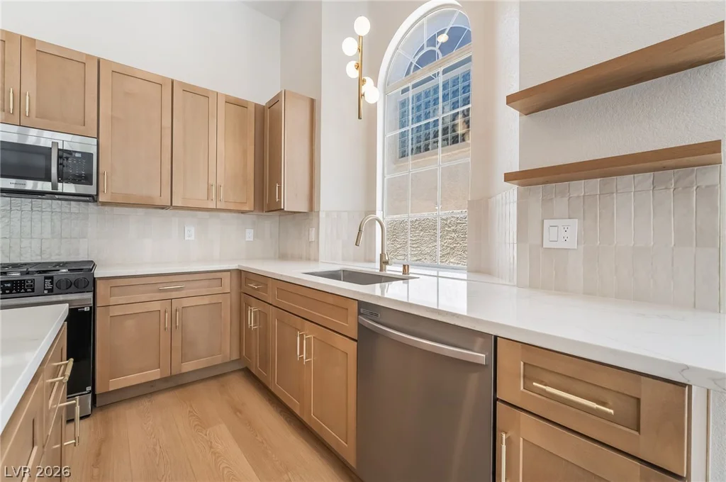 2442 Antler Point, Henderson, NV 89074
