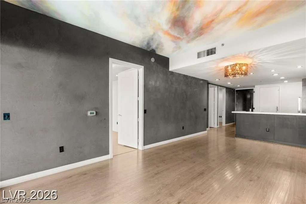 4525 Dean Martin, Las Vegas, NV 89103