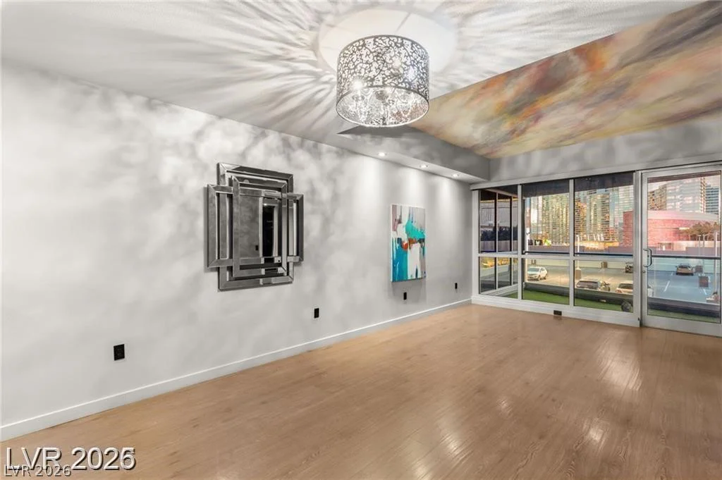 4525 Dean Martin, Las Vegas, NV 89103