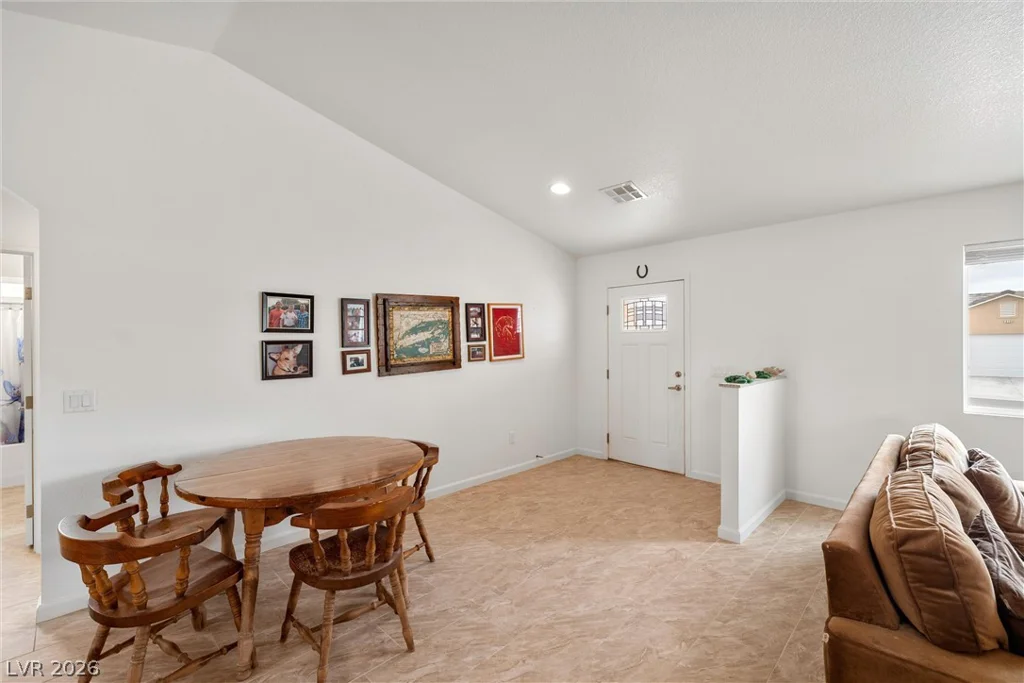 672 Lampshire, Pahrump, NV 89060