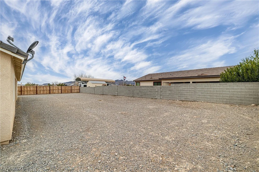 672 Lampshire, Pahrump, NV 89060
