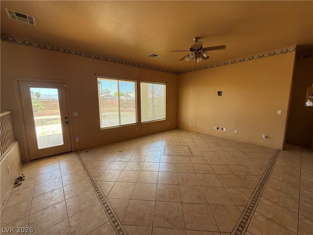 623 Vermeer, Las Vegas, NV 89110