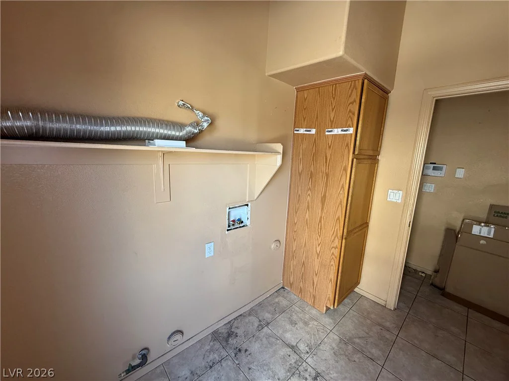 623 Vermeer, Las Vegas, NV 89110