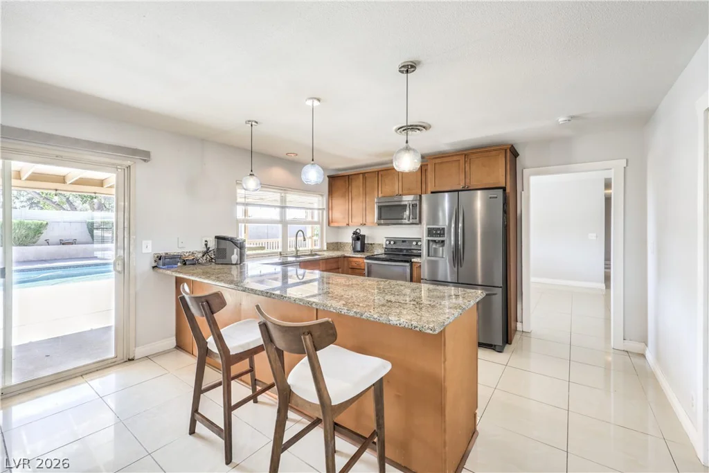 1916 Stonehaven, Las Vegas, NV 89108