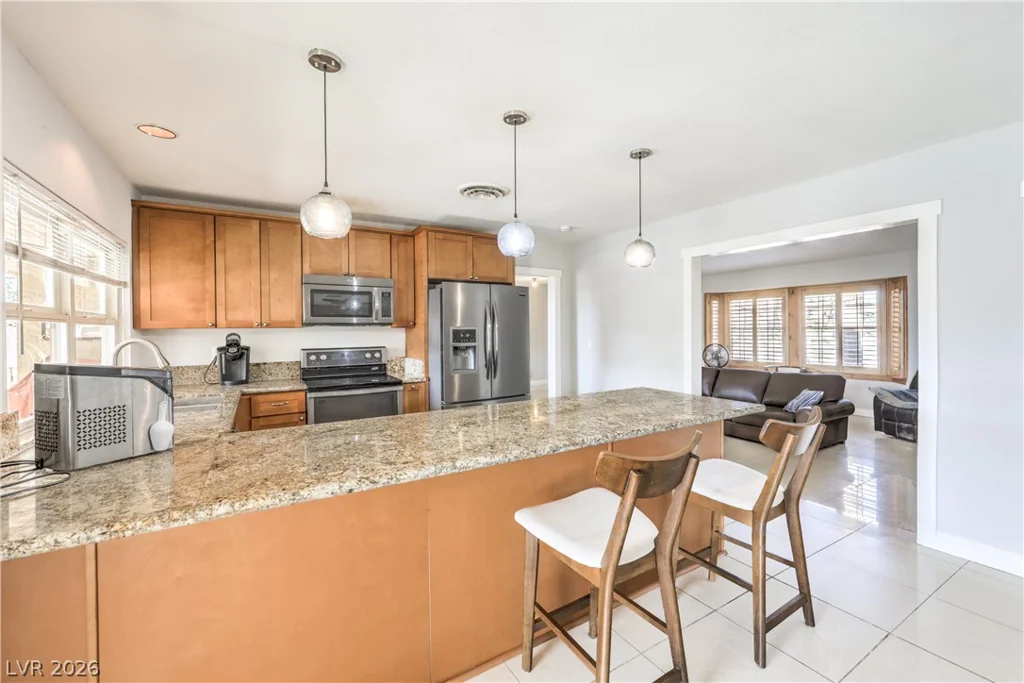 1916 Stonehaven, Las Vegas, NV 89108