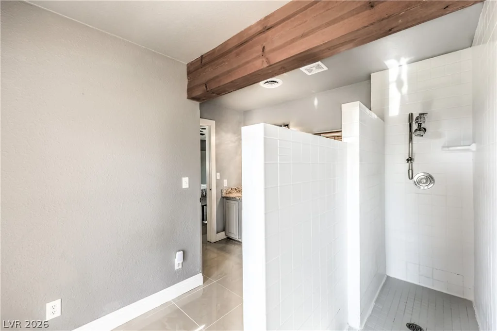 1916 Stonehaven, Las Vegas, NV 89108