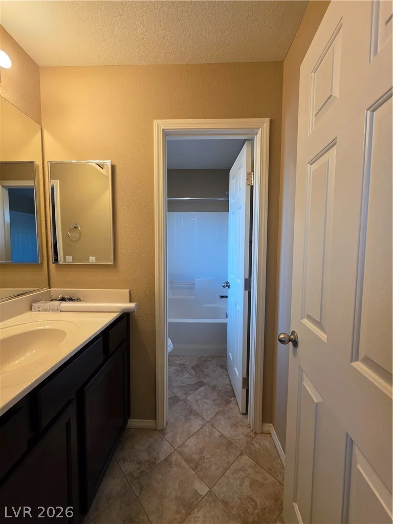 9047 Winthrop Springs, Las Vegas, NV 89139