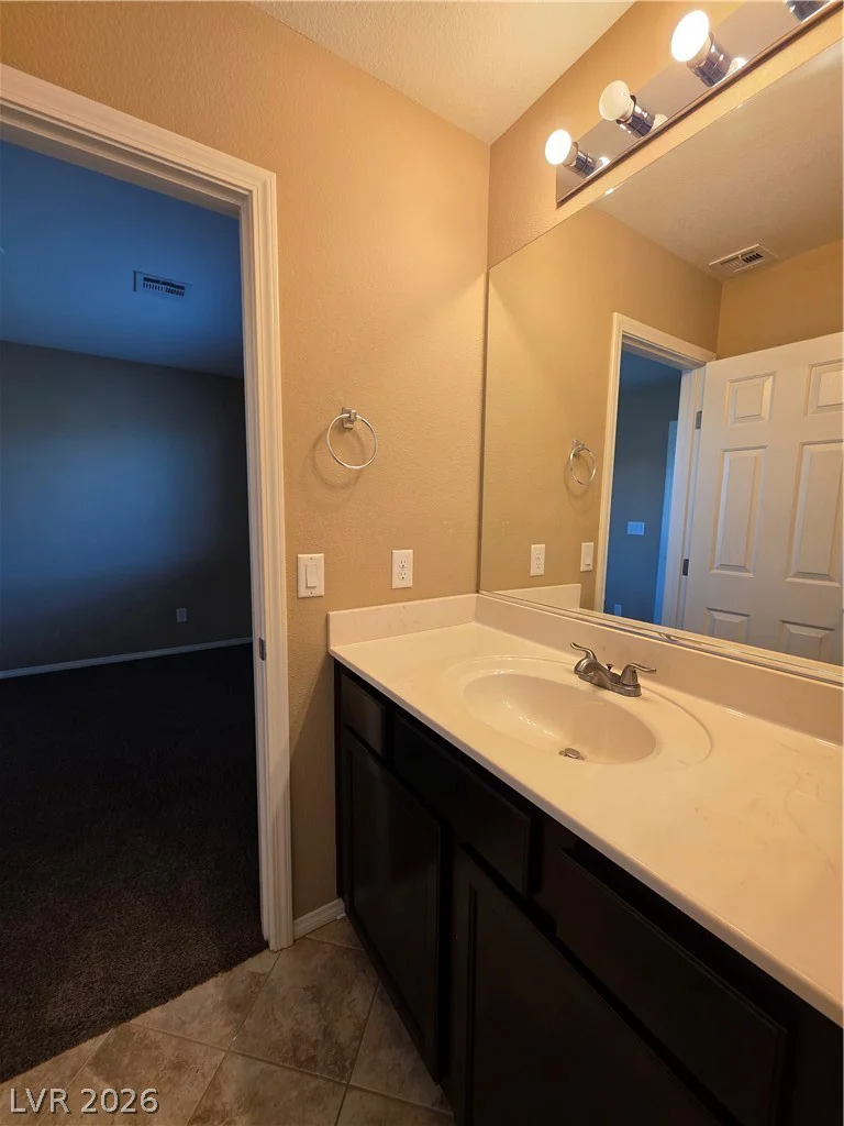9047 Winthrop Springs, Las Vegas, NV 89139