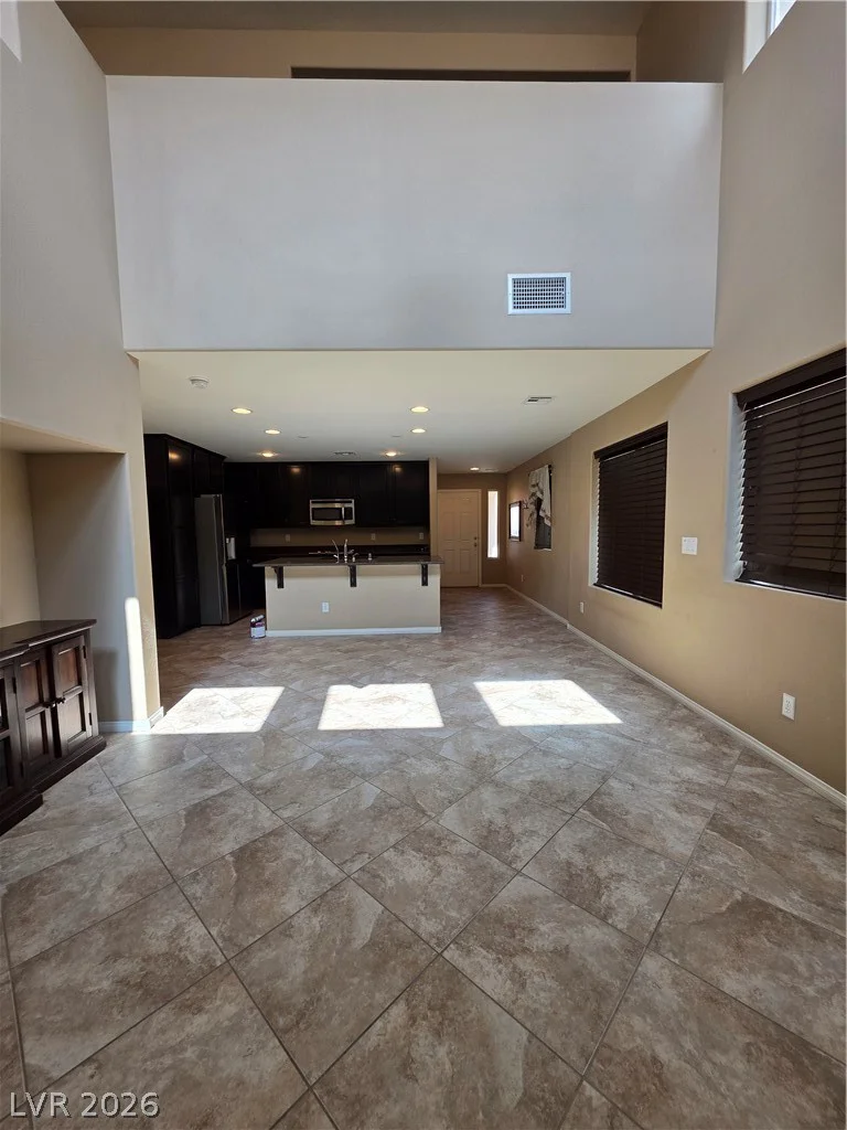 9047 Winthrop Springs, Las Vegas, NV 89139