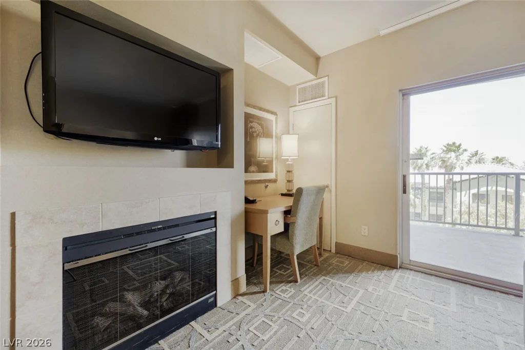 211 Flamingo, Las Vegas, NV 89169
