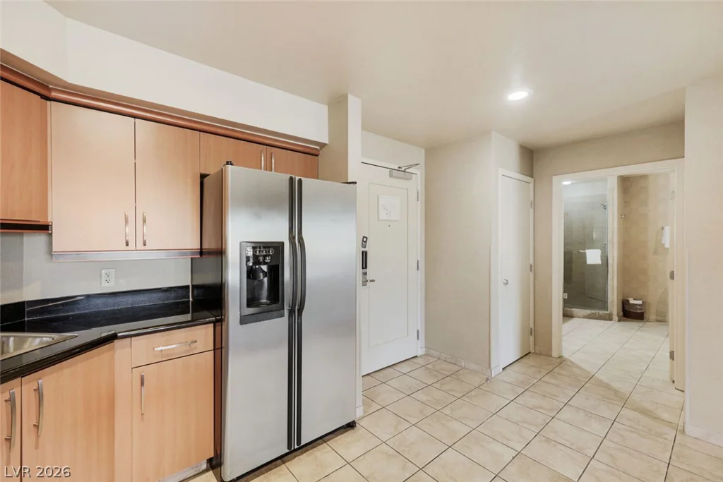 211 Flamingo, Las Vegas, NV 89169