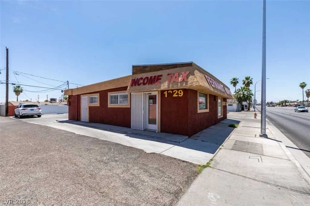 1329 Eastern, Las Vegas, NV 89104