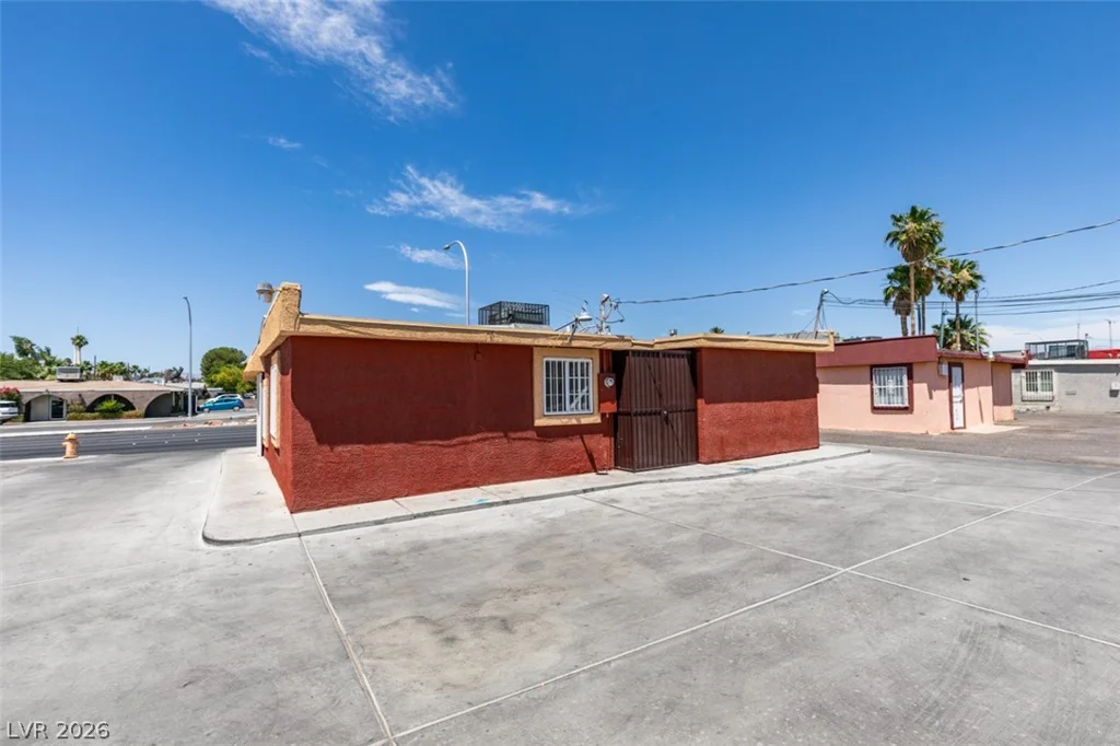 1329 Eastern, Las Vegas, NV 89104