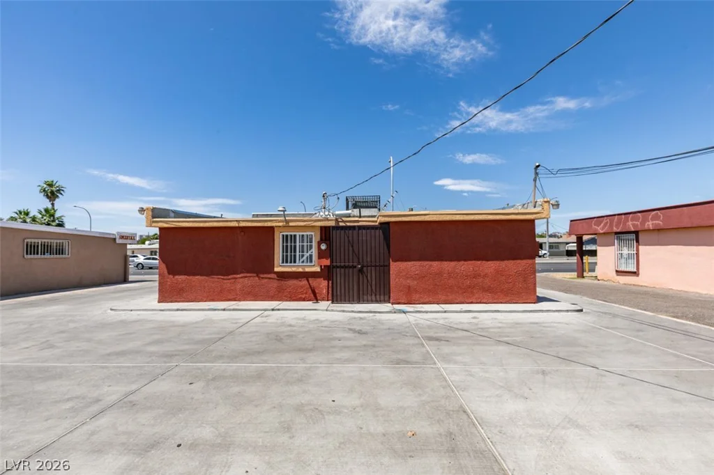 1329 Eastern, Las Vegas, NV 89104