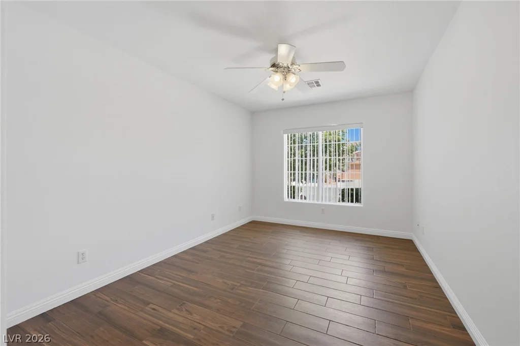 5005 Tropical Ridge, Las Vegas, NV 89130
