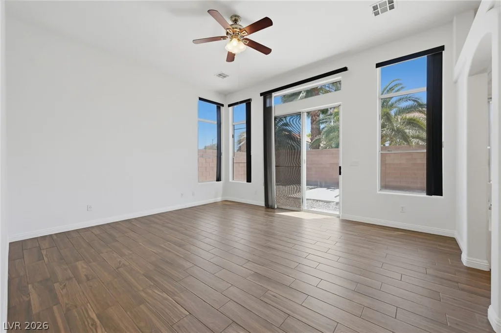 5005 Tropical Ridge, Las Vegas, NV 89130