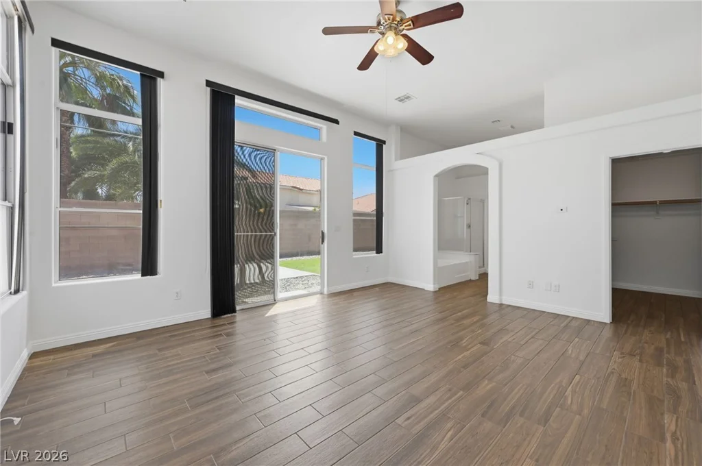 5005 Tropical Ridge, Las Vegas, NV 89130