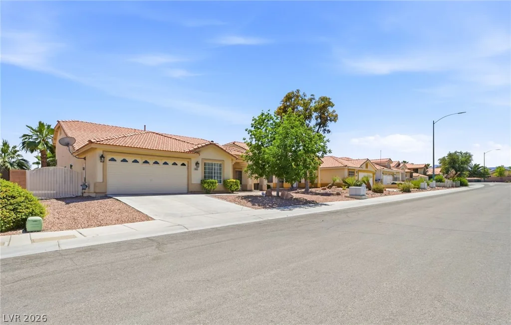 5005 Tropical Ridge, Las Vegas, NV 89130