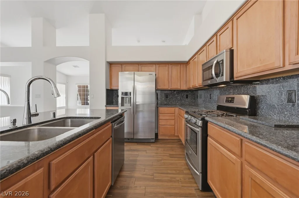 5005 Tropical Ridge, Las Vegas, NV 89130