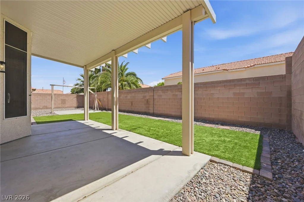 5005 Tropical Ridge, Las Vegas, NV 89130