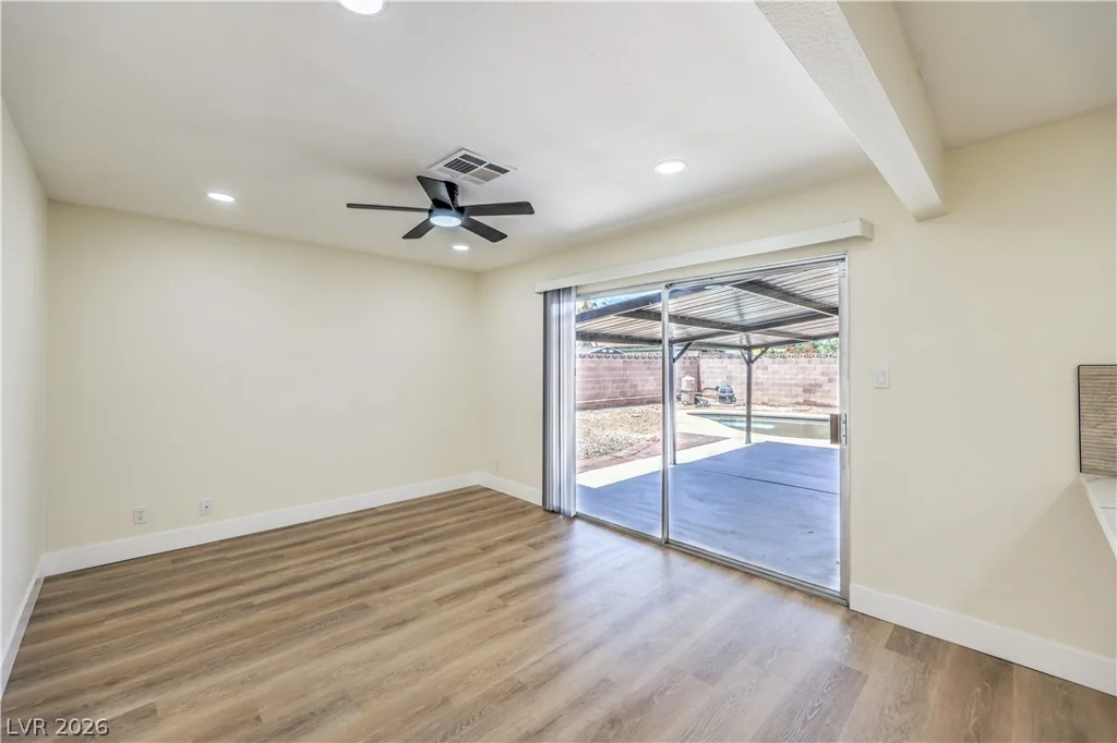 4370 Lariat, Las Vegas, NV 89121