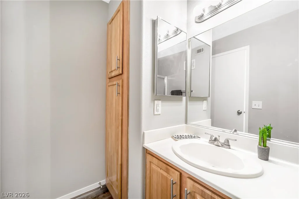 5710 Tropicana, Las Vegas, NV 89122