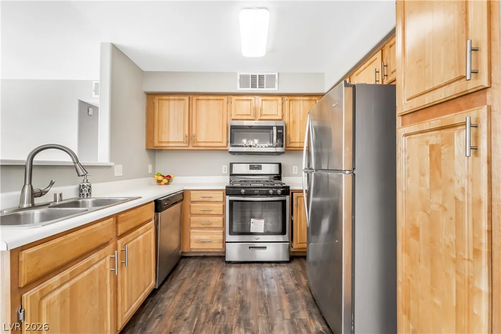5710 Tropicana, Las Vegas, NV 89122