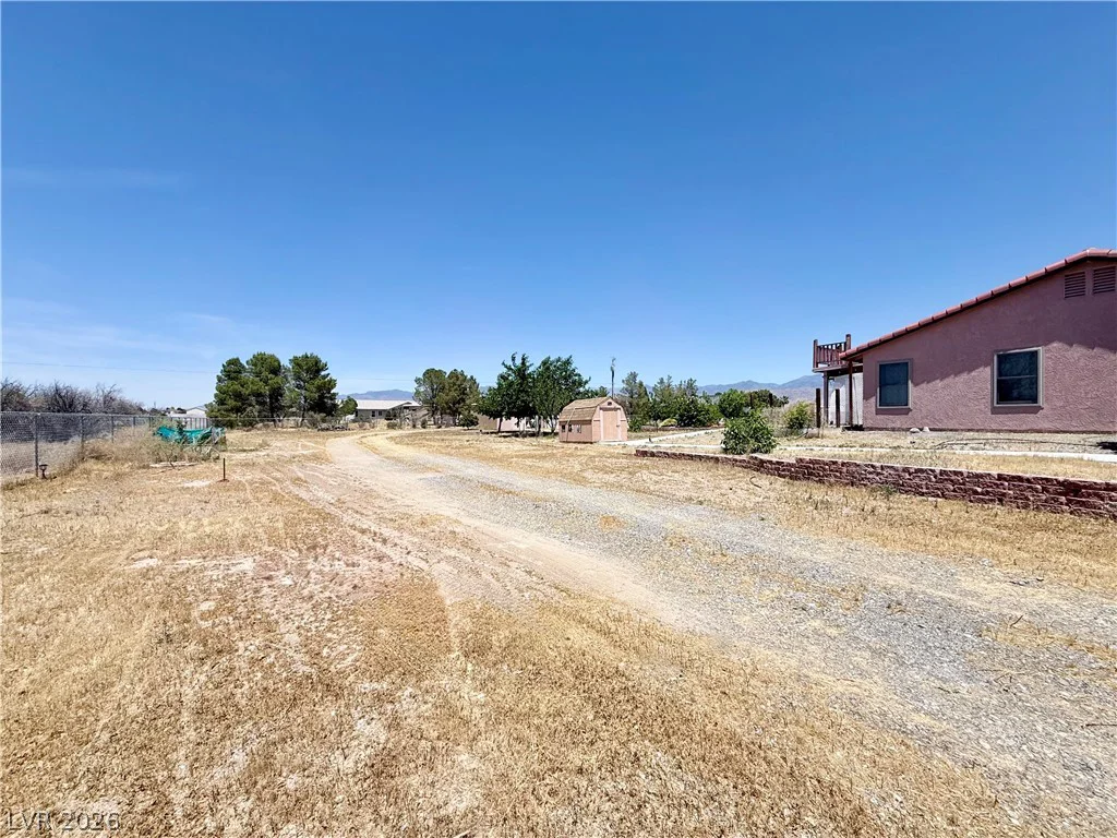 1220 Gamebird, Pahrump, NV 89048