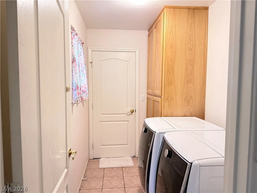 1220 Gamebird, Pahrump, NV 89048