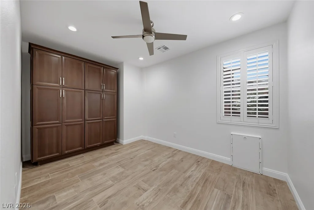 5301 Fairbranch, Las Vegas, NV 89135