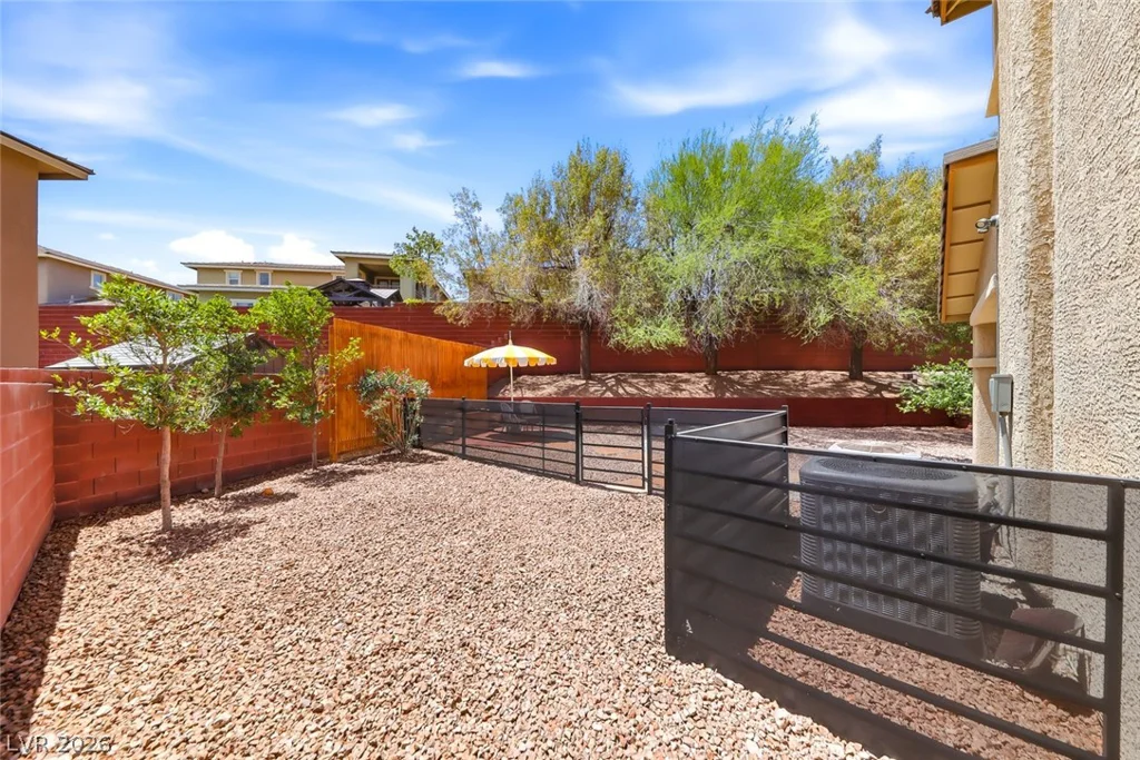 5301 Fairbranch, Las Vegas, NV 89135