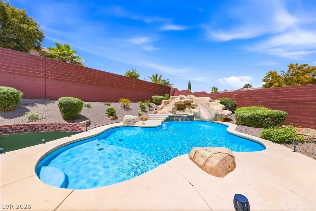 5301 Fairbranch, Las Vegas, NV 89135