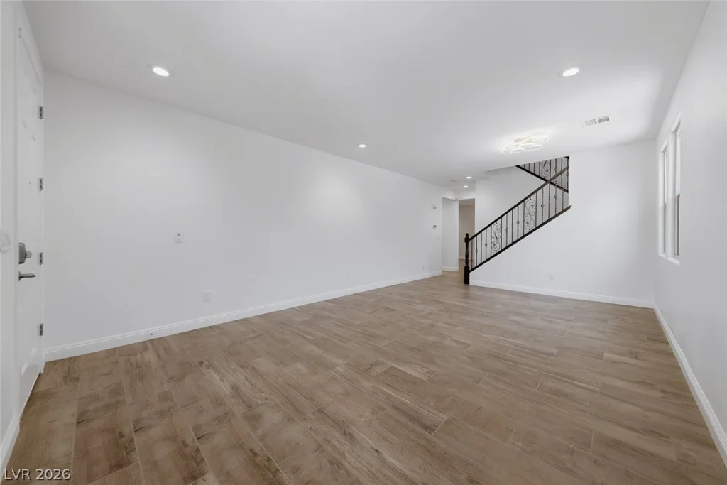 5301 Fairbranch, Las Vegas, NV 89135