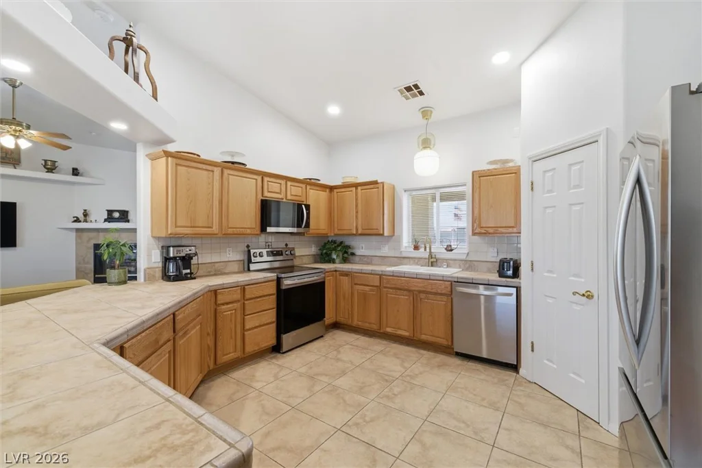 1541 Big Oak, Pahrump, NV 89060