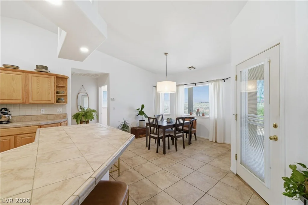 1541 Big Oak, Pahrump, NV 89060