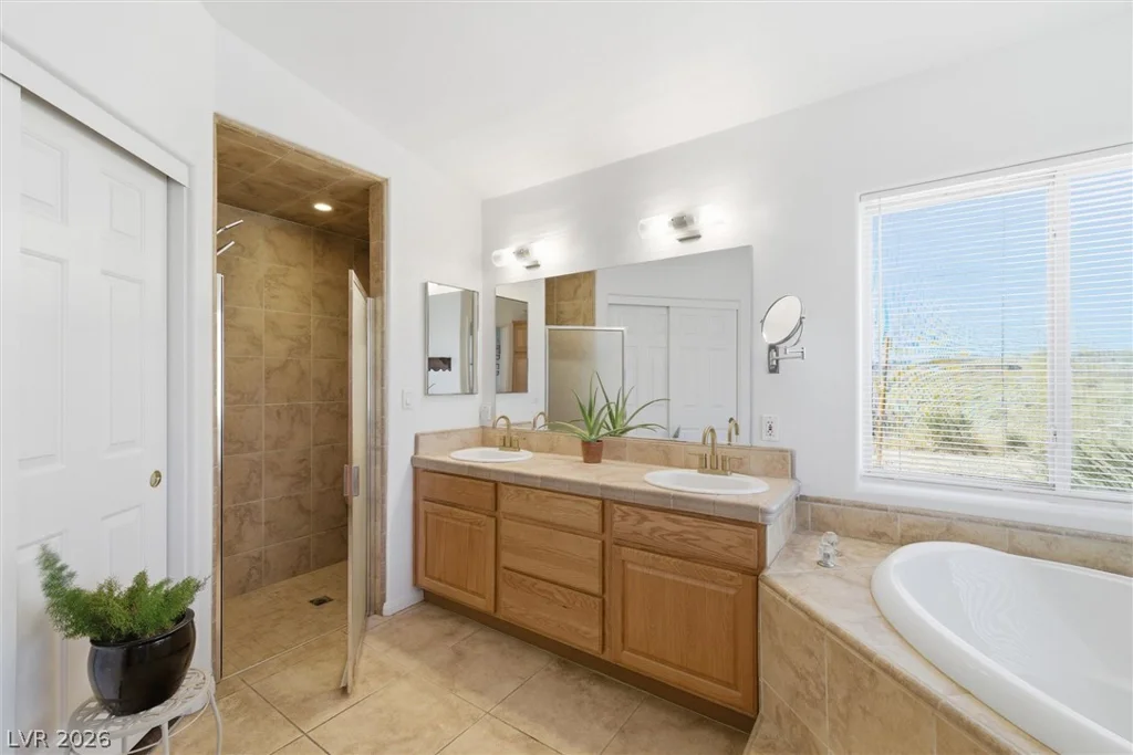 1541 Big Oak, Pahrump, NV 89060