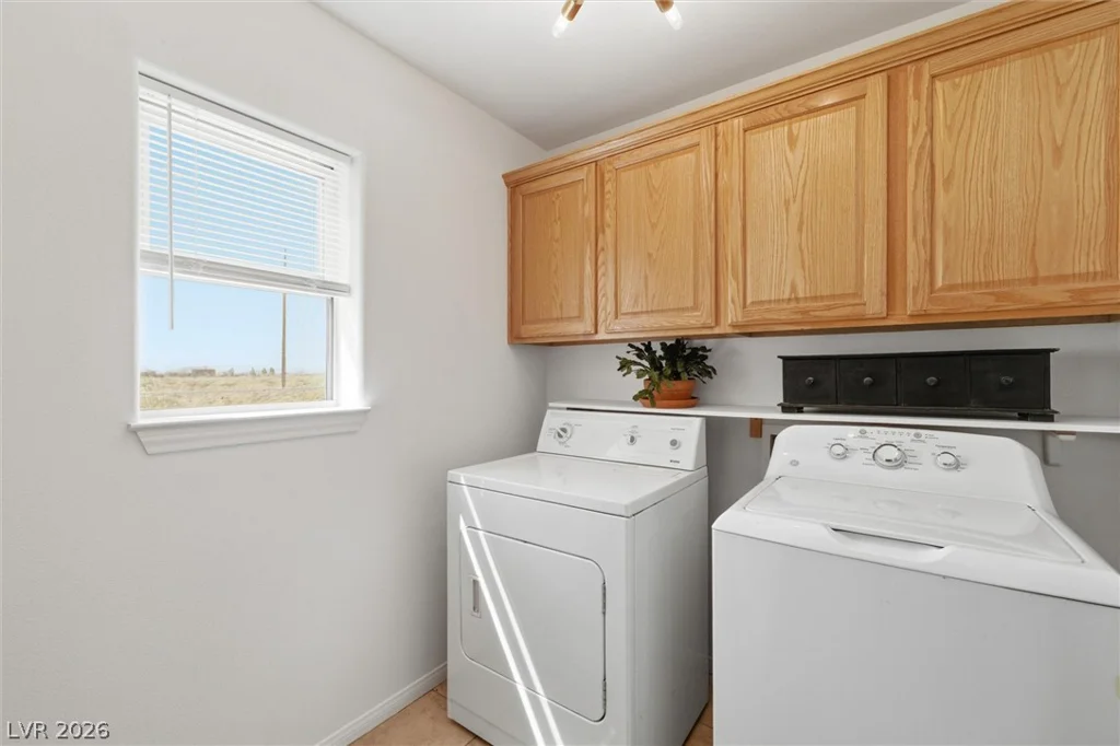 1541 Big Oak, Pahrump, NV 89060