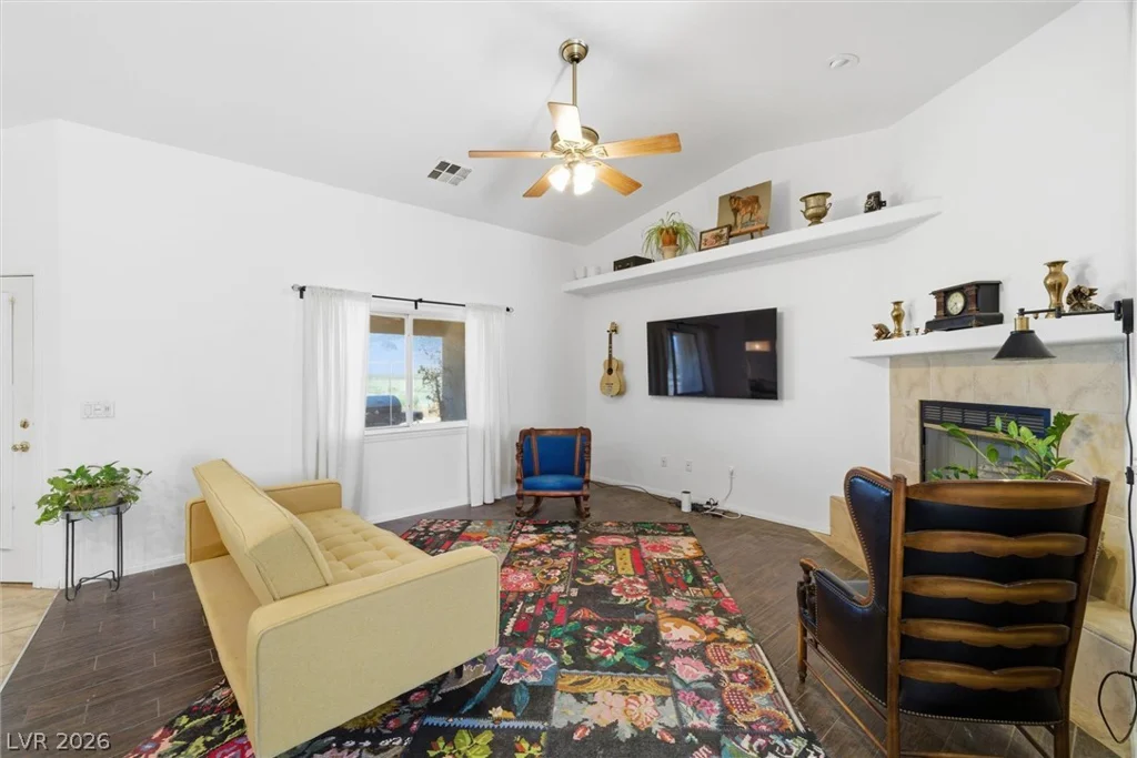 1541 Big Oak, Pahrump, NV 89060