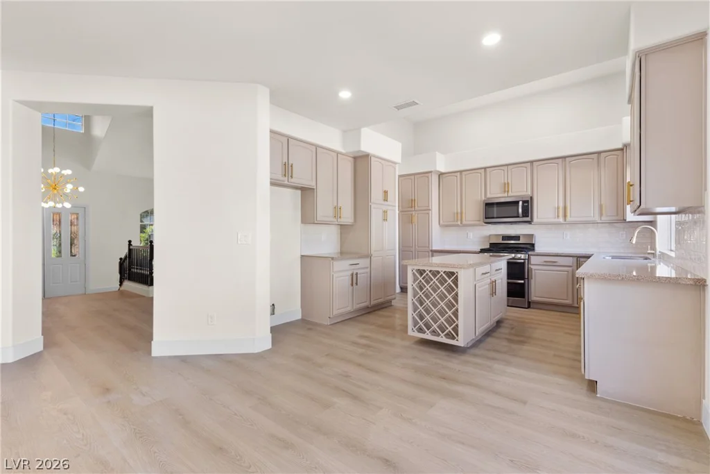 1700 Double Arrow, Las Vegas, NV 89128