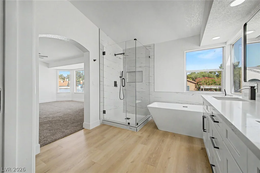 9812 Eagle Rock, Las Vegas, NV 89117