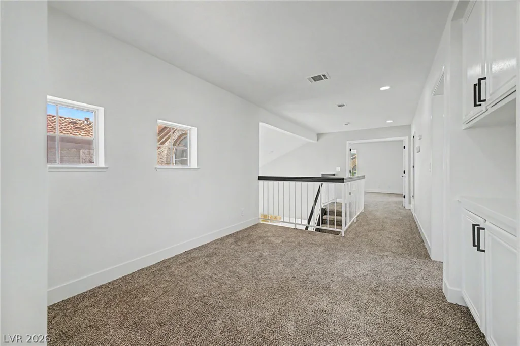 9812 Eagle Rock, Las Vegas, NV 89117