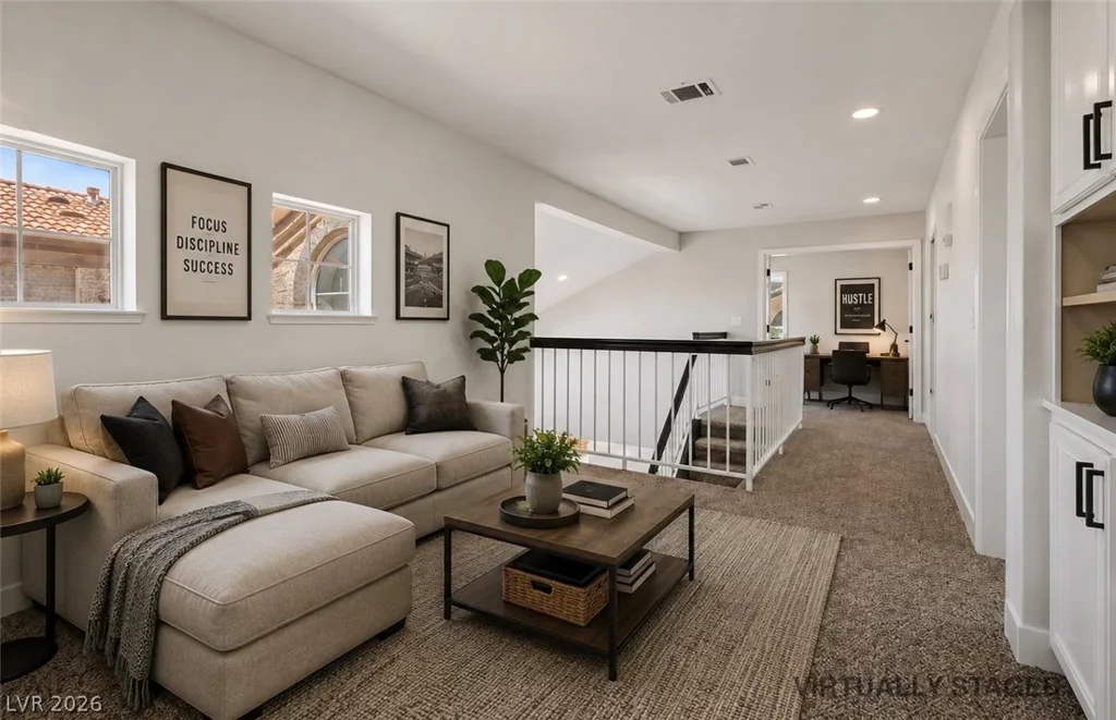 9812 Eagle Rock, Las Vegas, NV 89117