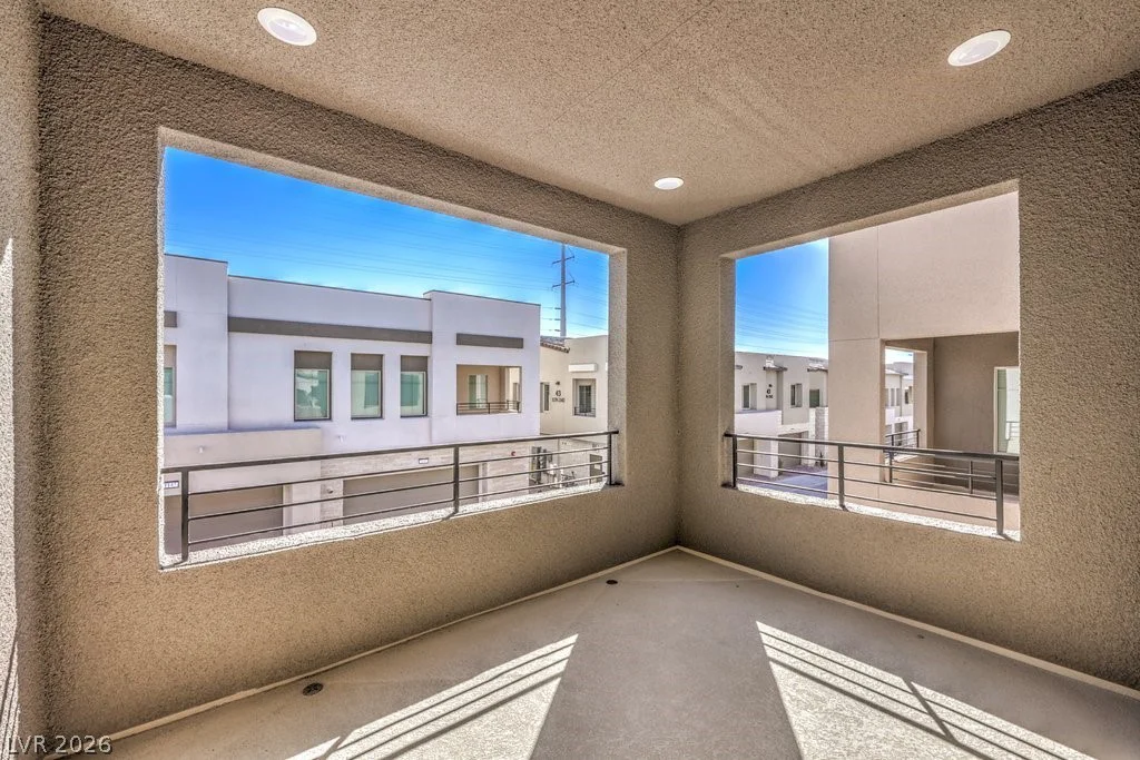 600 Carriage Hill, Las Vegas, NV 89138