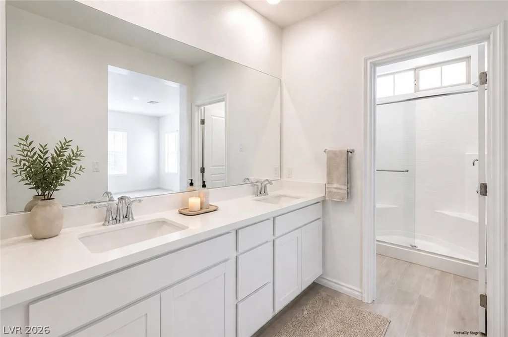 600 Carriage Hill, Las Vegas, NV 89138