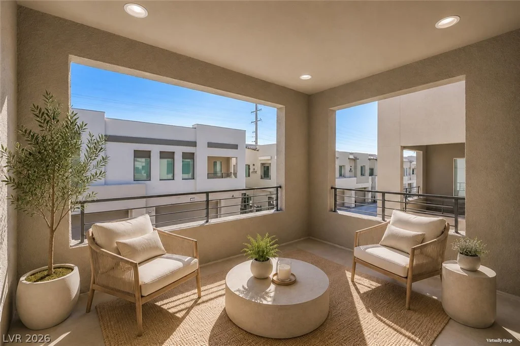 600 Carriage Hill, Las Vegas, NV 89138