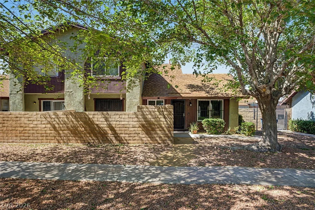 4551 Sirius, Las Vegas, NV 89102