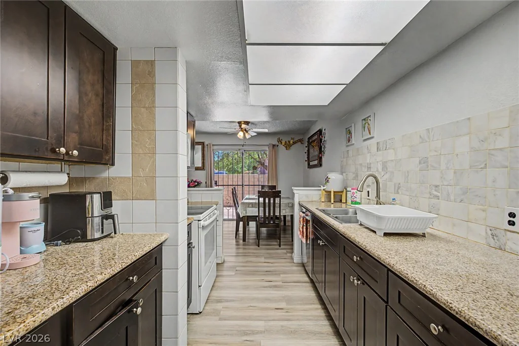 4551 Sirius, Las Vegas, NV 89102
