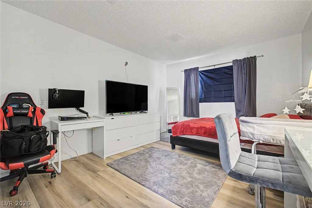 4551 Sirius, Las Vegas, NV 89102