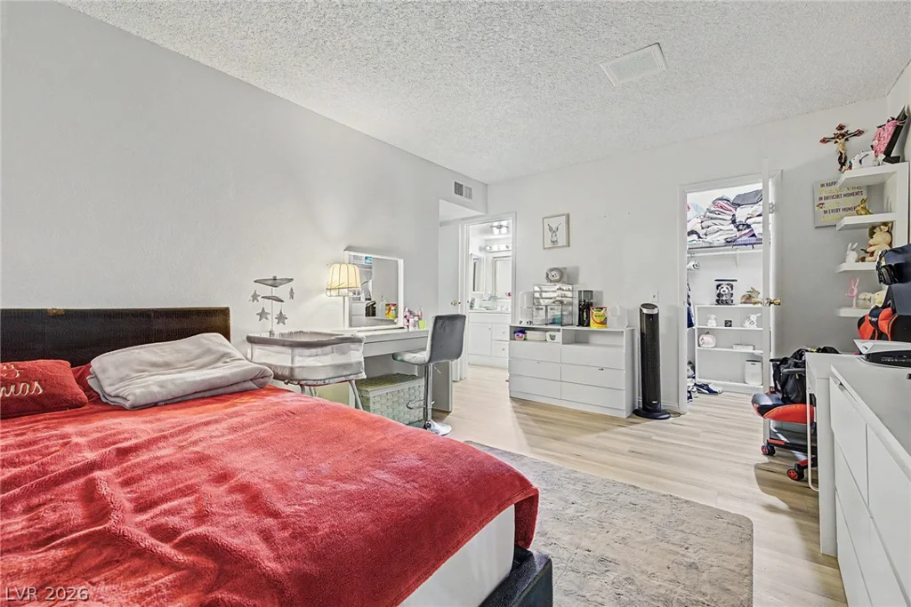 4551 Sirius, Las Vegas, NV 89102